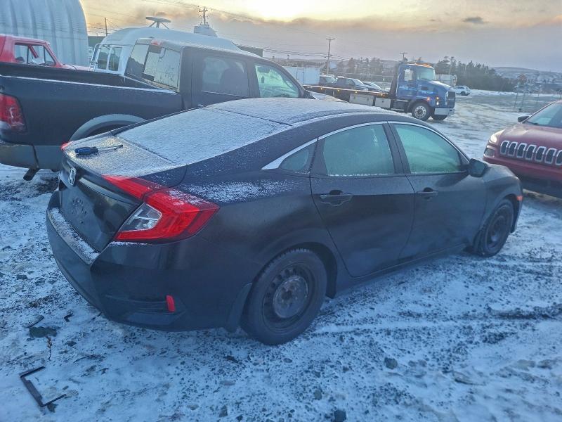 Photo 3 from auction – 2016 HONDA CIVIC LX with VIN 2HGFC2F52GH001383