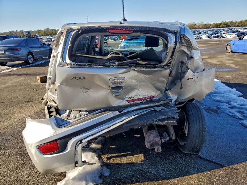 Снимка 6 от търг – 2012 KIA SOUL + с VIN KNDJT2A65C7368924