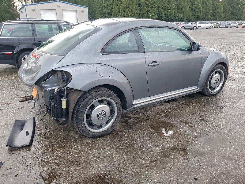 Photo 3 from auction – 2013 VOLKSWAGEN BEETLE with VIN 3VWHP7AT6DM604412