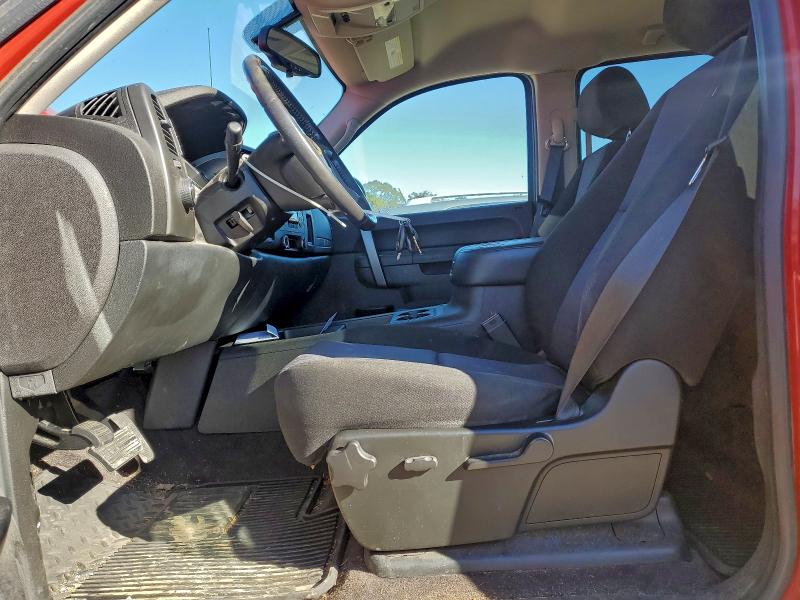 Photo 7 from auction – 2010 CHEVROLET SILVERADO with VIN 3GCRCSE09AG214923