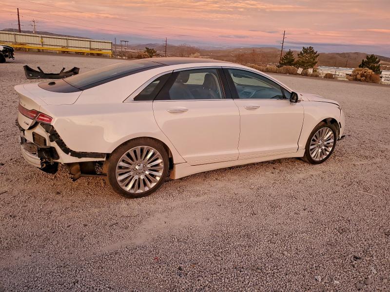Photo 3 from auction – 2015 LINCOLN MKZ with VIN 3LN6L2J96FR621774
