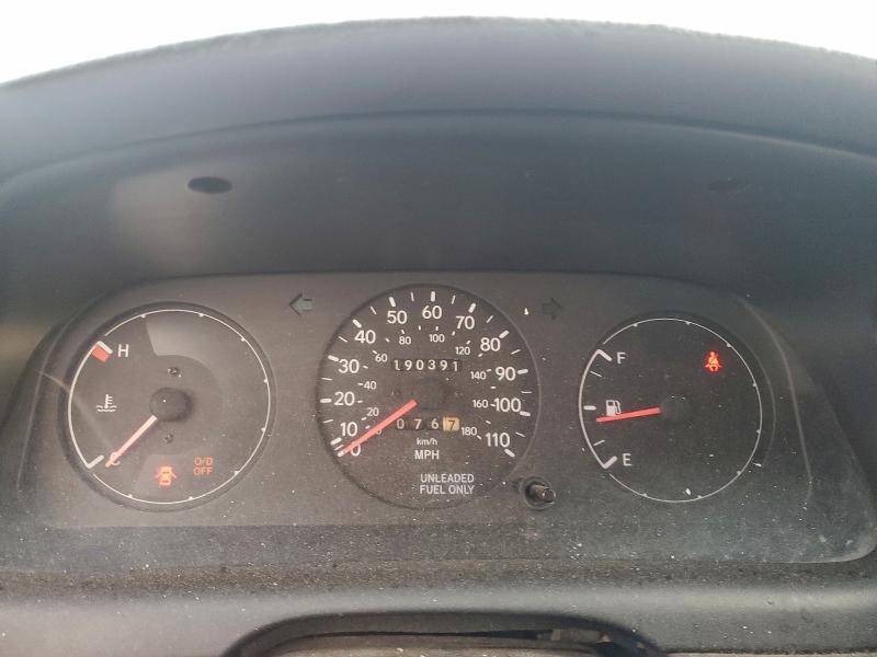 Photo 9 from auction – 1995 TOYOTA COROLLA LE with VIN 1NXAE09B7SZ276676