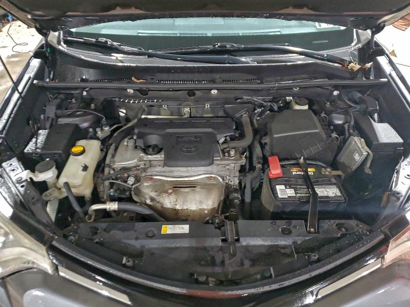 Photo 12 from auction – 2017 TOYOTA RAV4 XLE with VIN 2T3RFREV7HW653883