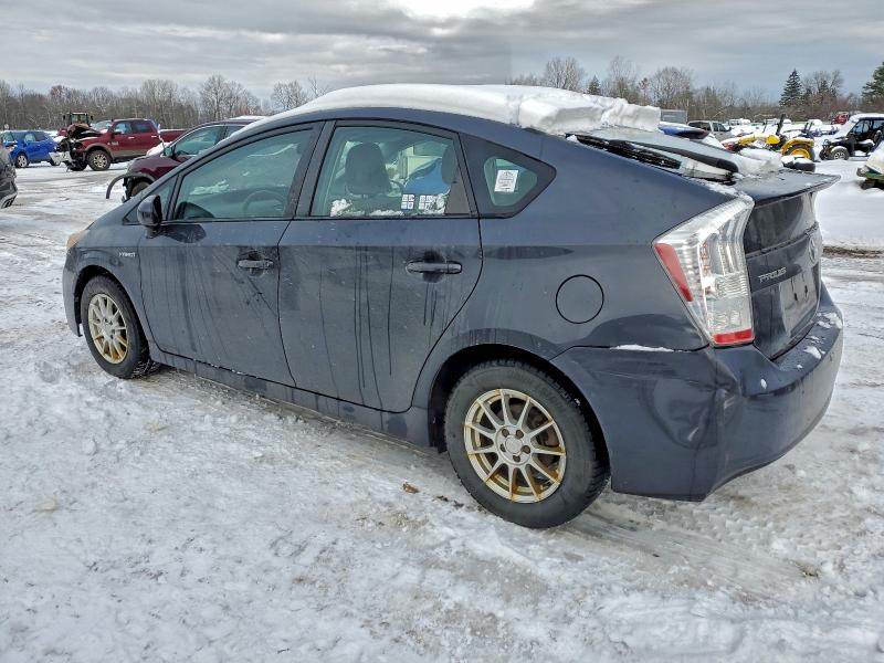 Photo 2 from auction – 2011 TOYOTA PRIUS with VIN JTDKN3DU7B1424202