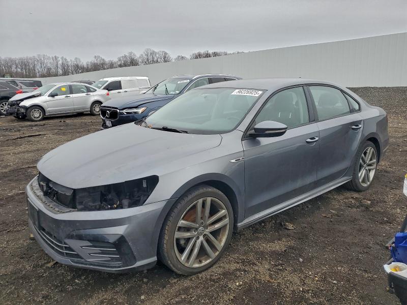 Photo 1 from auction – 2018 VOLKSWAGEN PASSAT S with VIN 1VWAA7A32JC011629