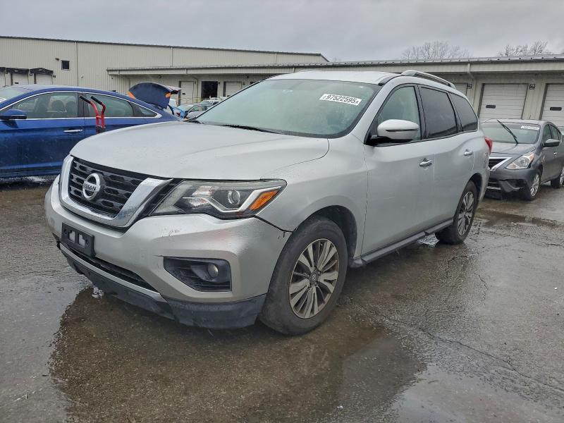 NISSAN PATHFINDER 2019 with VIN 5N1DR2MN8KC579518 - Photo from auction