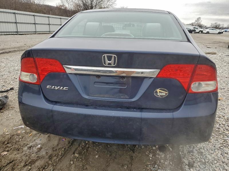 Photo 6 from auction – 2011 HONDA CIVIC LX with VIN 2HGFA1F53BH533315