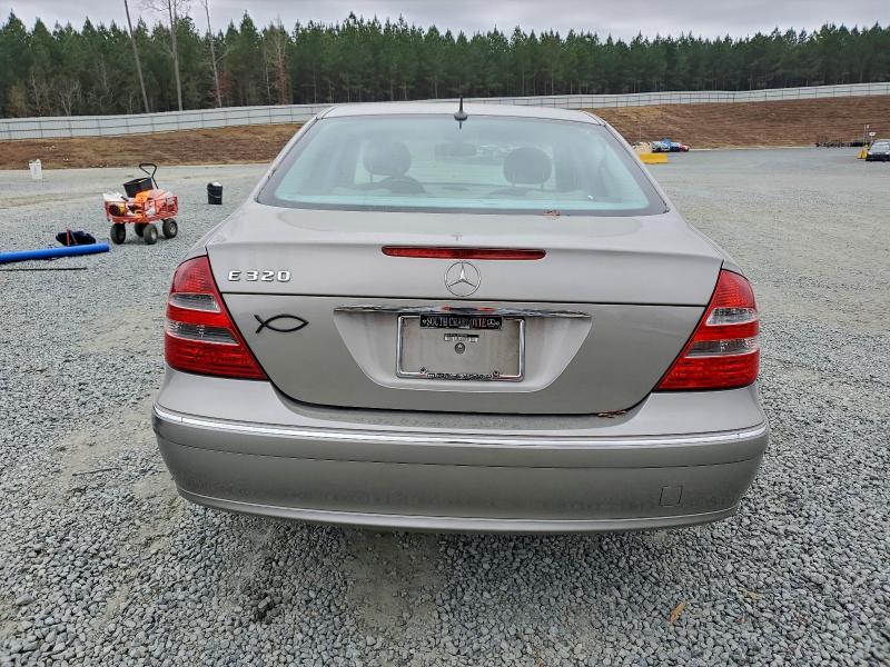Photo 6 from auction – 2003 MERCEDES-BENZ E with VIN WDBUF65J33X100656