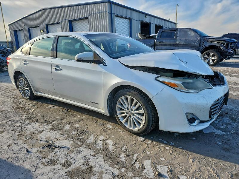 Photo 4 from auction – 2014 TOYOTA AVALON HYB with VIN 4T1BD1EB7EU023235
