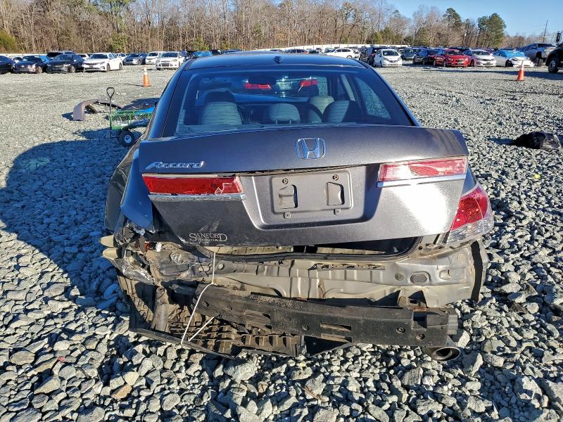 Photo 6 from auction – 2012 HONDA ACCORD EXL with VIN 1HGCP2F84CA130493