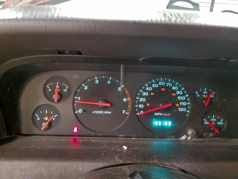 Photo 9 from auction – 2001 JEEP GRAND CHER with VIN 1J4GW48N41C550848