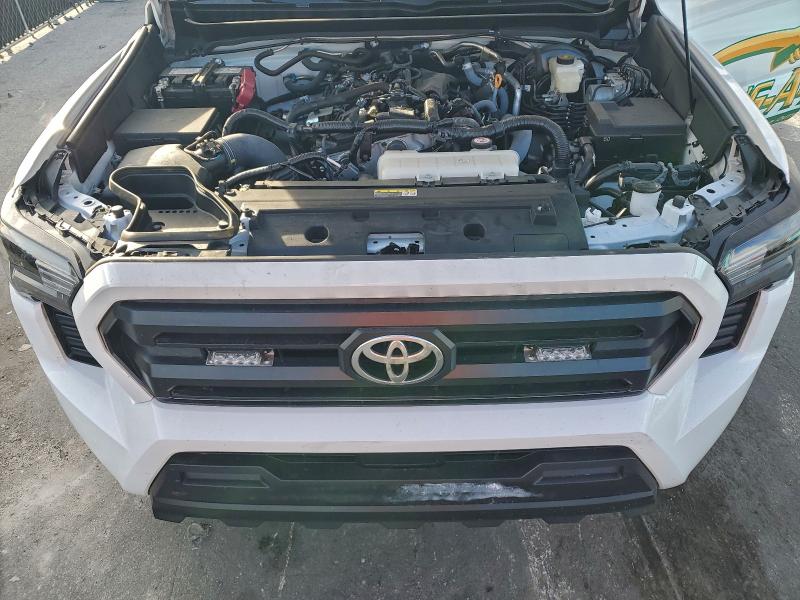 Photo 11 from auction – 2024 TOYOTA TACOMA with VIN 3TYJDAHN7RT016452