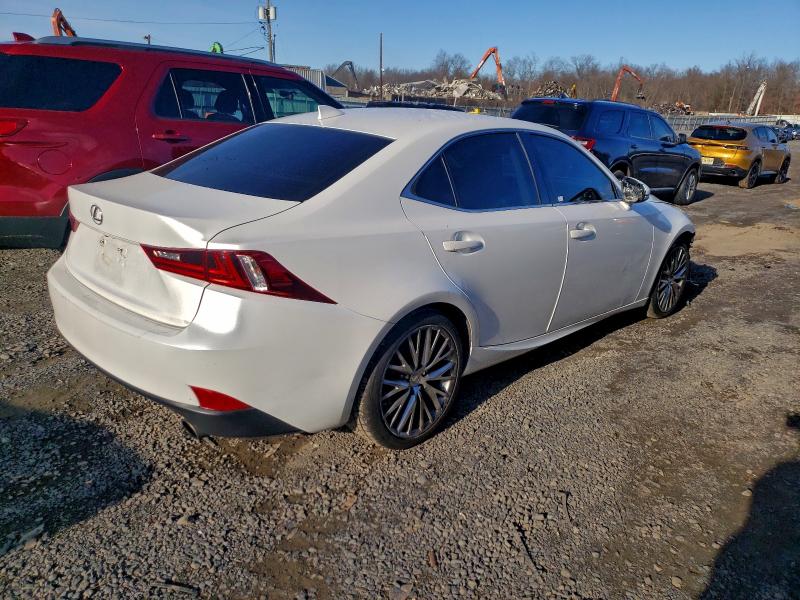 Photo 3 from auction – 2014 LEXUS IS 250 with VIN JTHCF1D28E5004979
