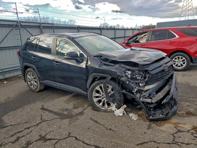 Photo 4 from auction – 2024 TOYOTA RAV4 XLE P with VIN 2T3A1RFV0RC401146