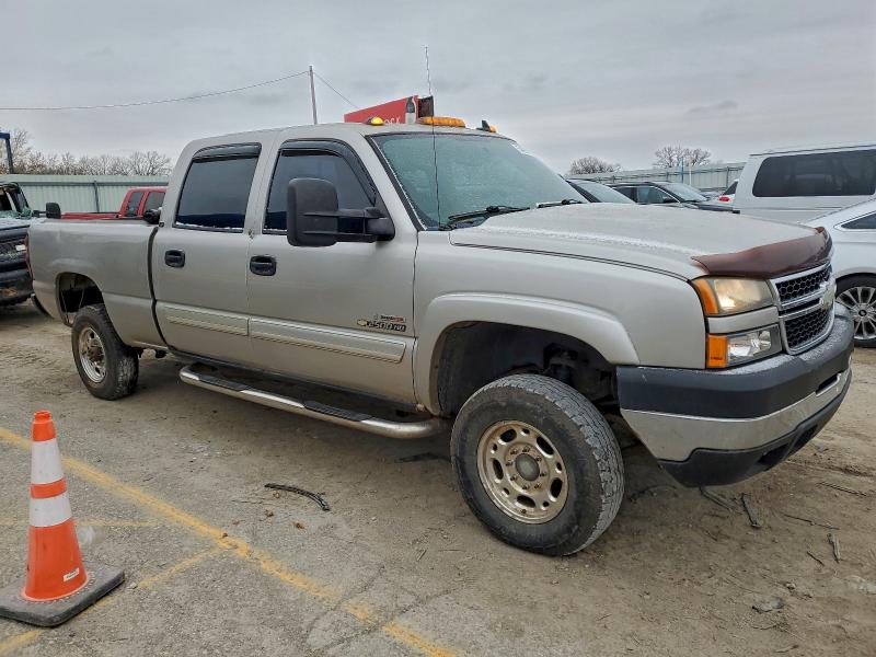 Photo 4 from auction – 2006 CHEVROLET SILVERADO with VIN 1GCHK23226F108325