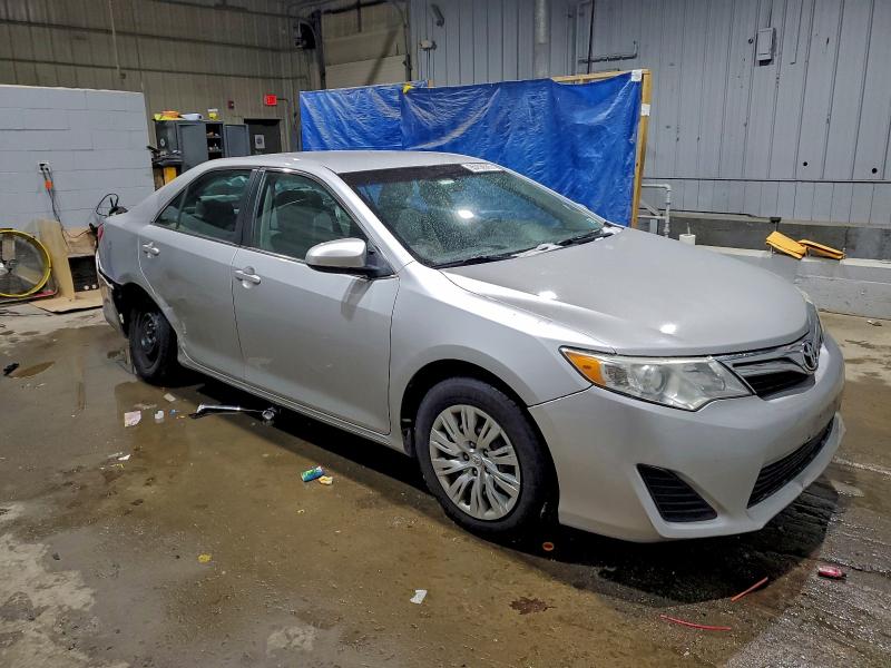 Photo 4 from auction – 2014 TOYOTA CAMRY L with VIN 4T4BF1FK4ER364171