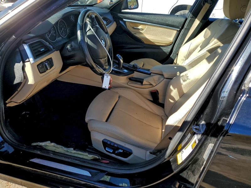Photo 7 from auction – 2017 BMW 330 with VIN WBA8B9G59HNU49501