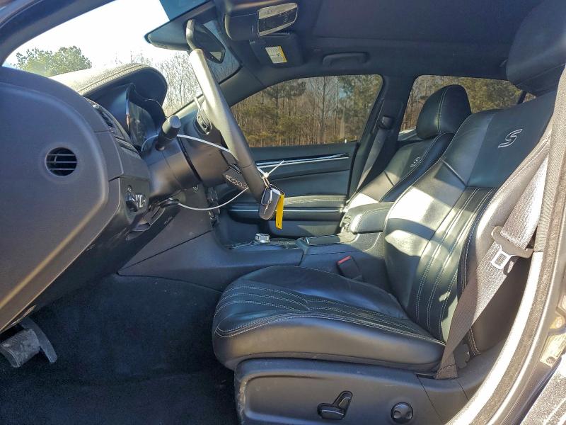 Photo 7 from auction – 2023 CHRYSLER 300 S with VIN 2C3CCABG3PH620436