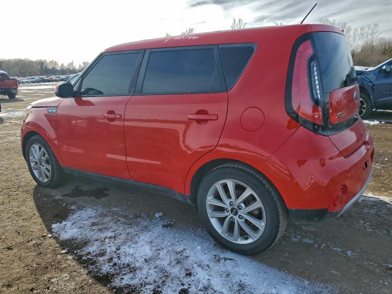 Photo 2 from auction – 2018 KIA SOUL with VIN KNDJP3A51J7520633