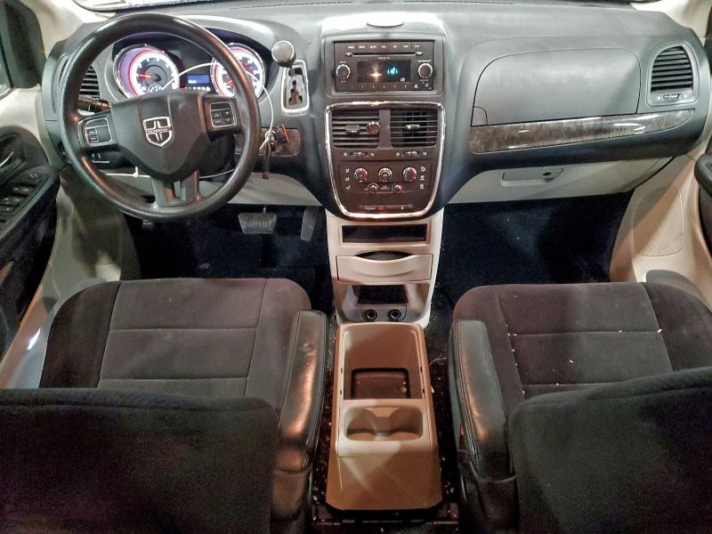 Photo 8 from auction – 2011 DODGE GRAND CARA with VIN 2D4RN3DG5BR639018