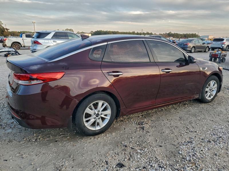 Photo 3 from auction – 2016 KIA OPTIMA LX with VIN 5XXGT4L30GG034788