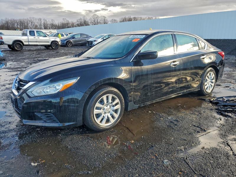 NISSAN ALTIMA 2017 с VIN 1N4AL3AP1HC494717 - Фото с аукциона