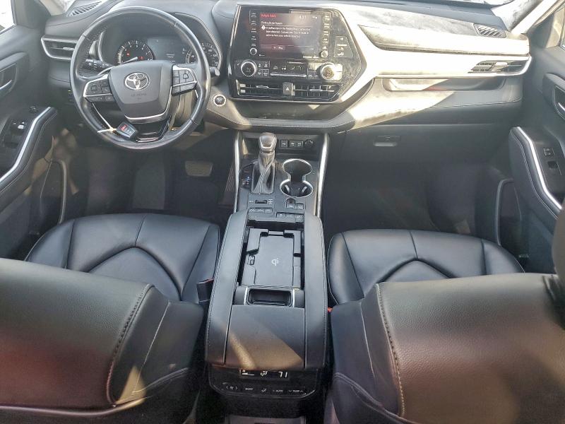 Photo 8 from auction – 2020 TOYOTA HIGHLANDER with VIN 5TDGZRBH6LS002526