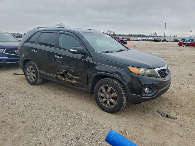 Photo 4 from auction – 2012 KIA SORENTO BA with VIN 5XYKT3A65CG190865