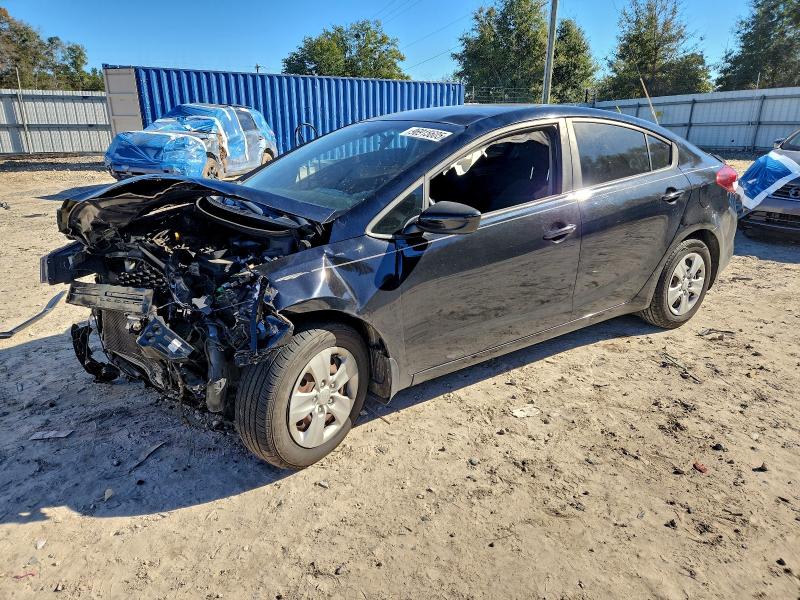 Photo 1 from auction – 2017 KIA FORTE LX with VIN 3KPFK4A70HE153570