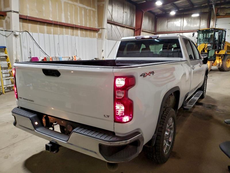 Photo 3 from auction – 2023 CHEVROLET SILVERADO with VIN 1GC4YNEY2PF181034