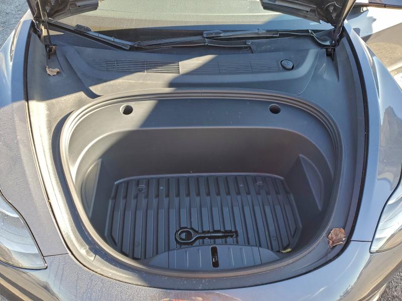 Photo 11 from auction – 2023 TESLA MODEL 3 with VIN 5YJ3E1EA4PF641105