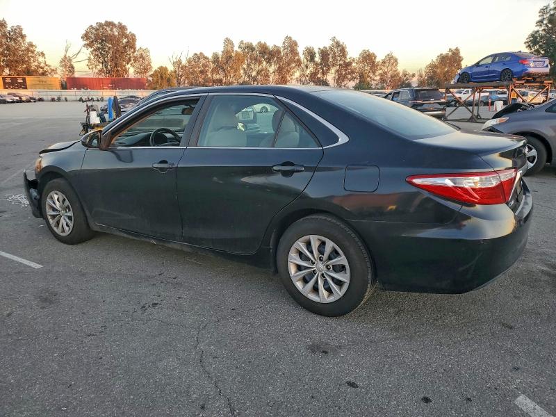 Photo 2 from auction – 2016 TOYOTA CAMRY LE with VIN 4T4BF1FK8GR527519