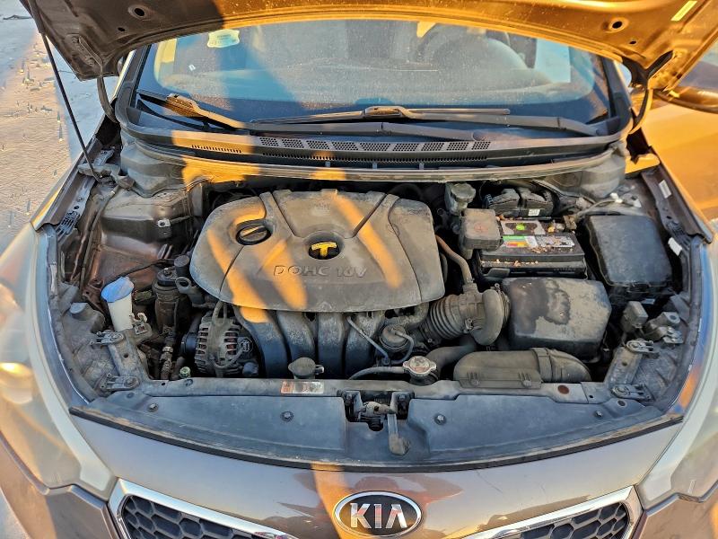 Photo 11 from auction – 2014 KIA FORTE LX with VIN KNAFX4A61E5226247