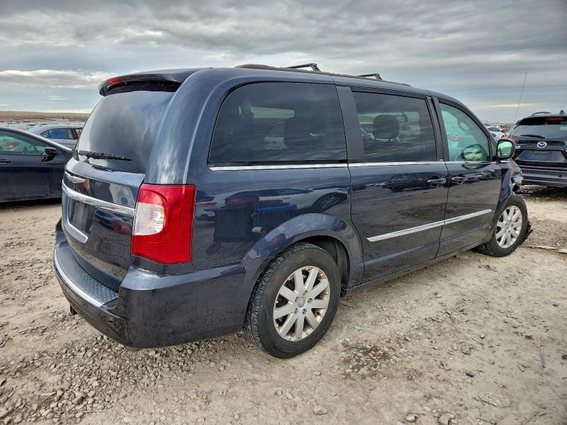 Photo 3 from auction – 2014 CHRYSLER TOWN & COU with VIN 2C4RC1BG7ER271231