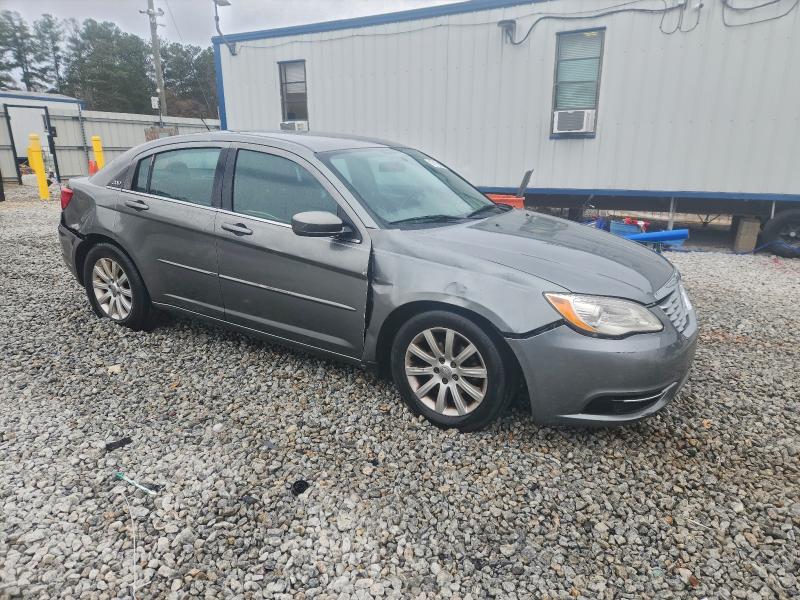 Photo 4 from auction – 2013 CHRYSLER 200 TOURIN with VIN 1C3CCBBB5DN761019
