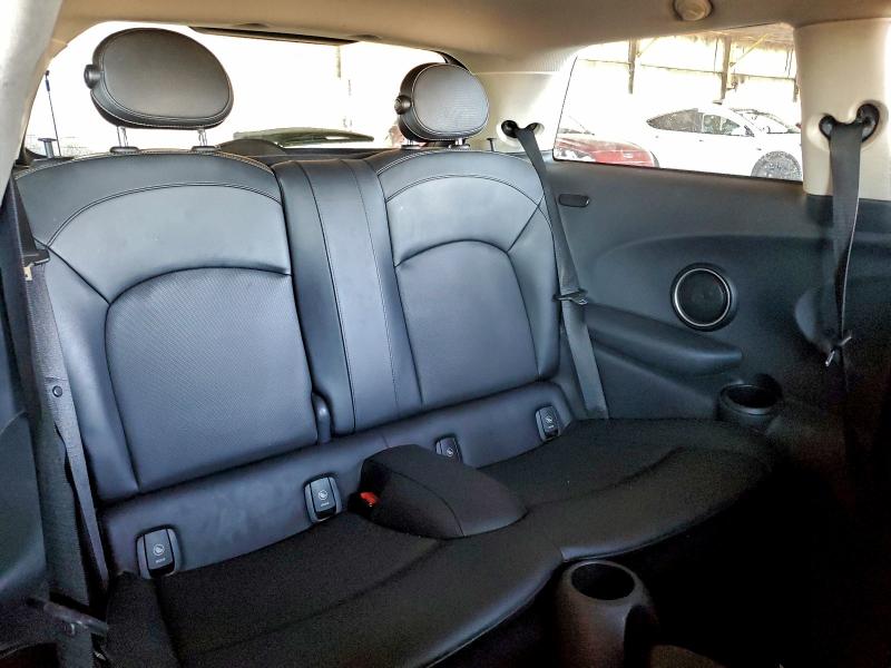 Photo 10 from auction – 2015 MINI COOPER S with VIN WMWXP7C53F2A38877
