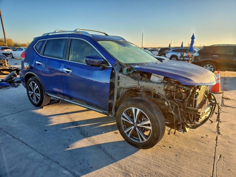 Photo 4 from auction – 2017 NISSAN ROGUE S with VIN 5N1AT2MT7HC827933
