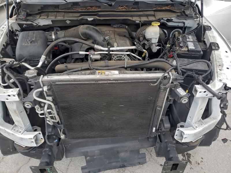 Photo 11 from auction – 2017 RAM 1500 SLT with VIN 3C6RR7LT5HG522830