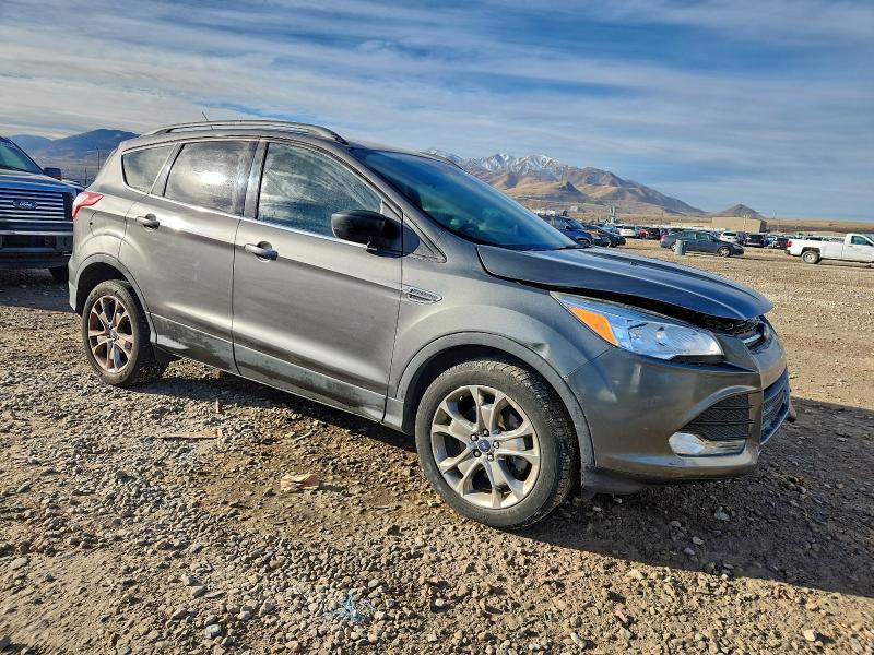 Photo 4 from auction – 2014 FORD ESCAPE SE with VIN 1FMCU9GX5EUB98594