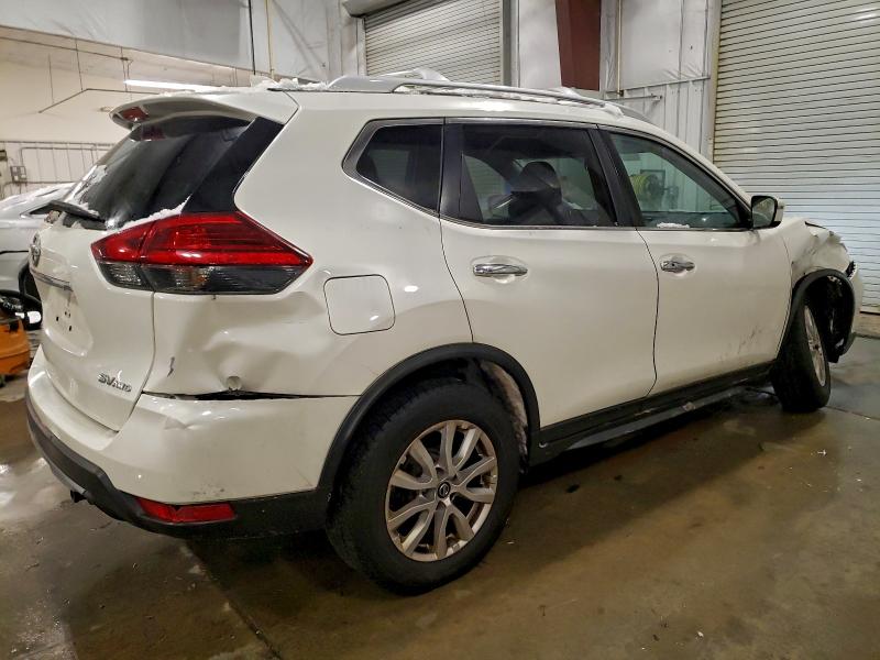 Photo 3 from auction – 2017 NISSAN ROGUE S with VIN JN8AT2MV4HW010914