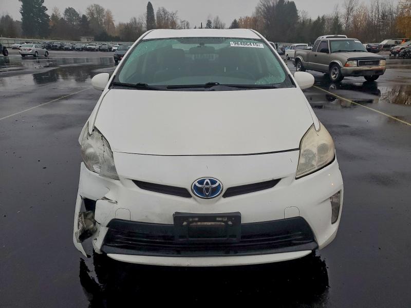 Photo 5 from auction – 2012 TOYOTA PRIUS with VIN JTDKN3DU3C1566032
