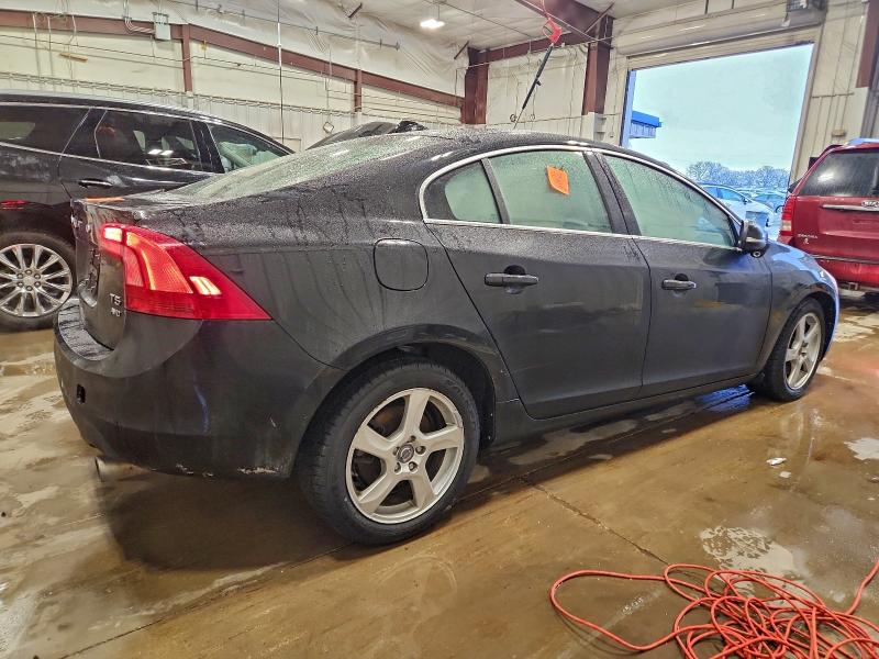 Photo 3 from auction – 2013 VOLVO S60 T5 with VIN YV1612FH0D2196543