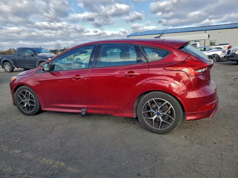 Photo 2 from auction – 2015 FORD FOCUS SE with VIN 1FADP3K20FL237971