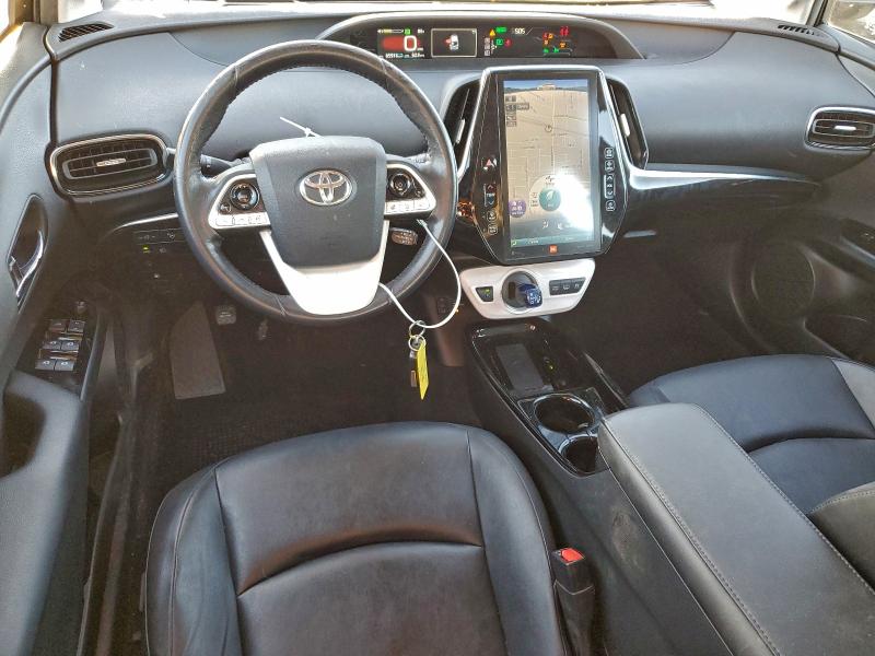 Photo 8 from auction – 2017 TOYOTA PRIUS PRIM with VIN JTDKARFP9H3058858