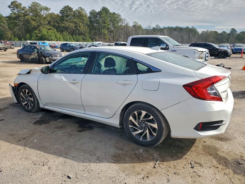 Photo 2 from auction – 2017 HONDA CIVIC EX with VIN 2HGFC2F76HH502974