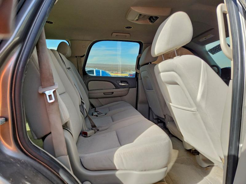 Photo 11 from auction – 2007 CHEVROLET TAHOE with VIN 1GNFC13CX7R269407