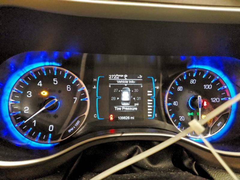 Photo 9 from auction – 2017 CHRYSLER PACIFICA T with VIN 2C4RC1DGXHR537780