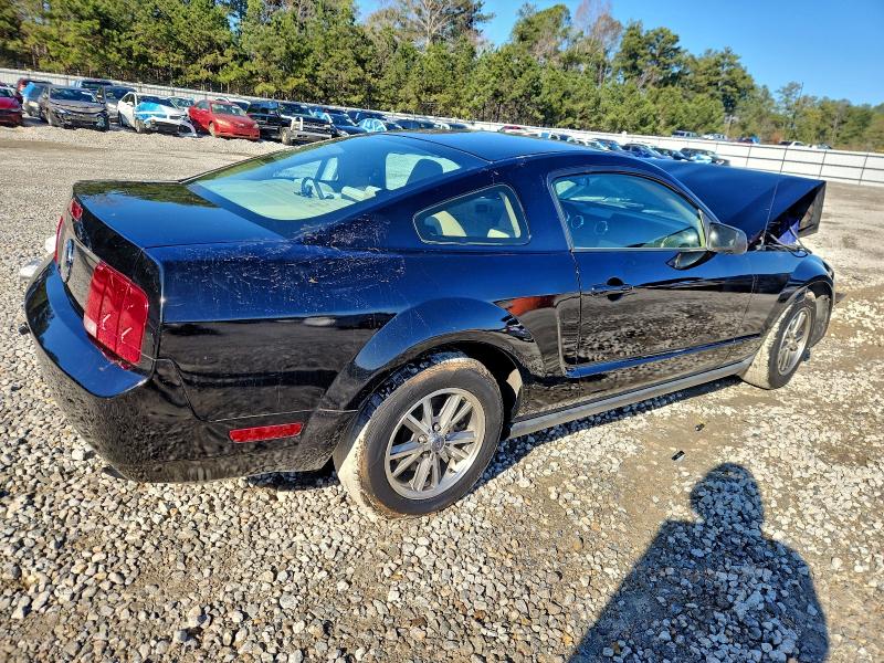 Photo 3 from auction – 2005 FORD MUSTANG with VIN 1ZVFT80N755136970