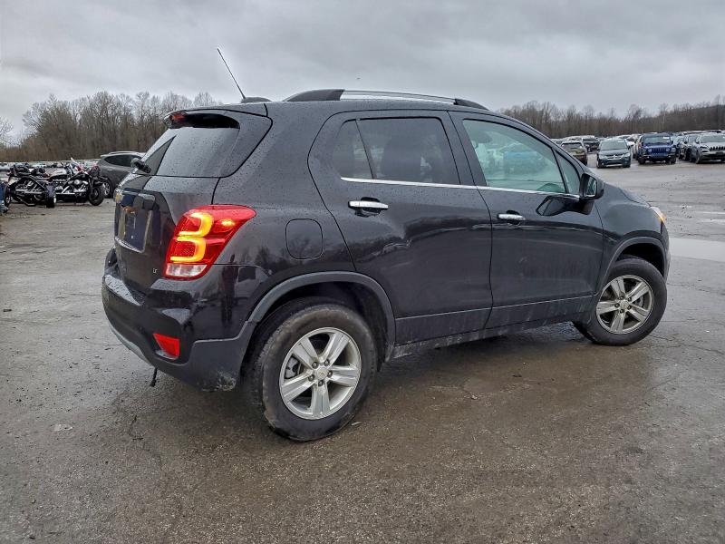 Photo 3 from auction – 2020 CHEVROLET TRAX 1LT with VIN KL7CJPSB0LB034690