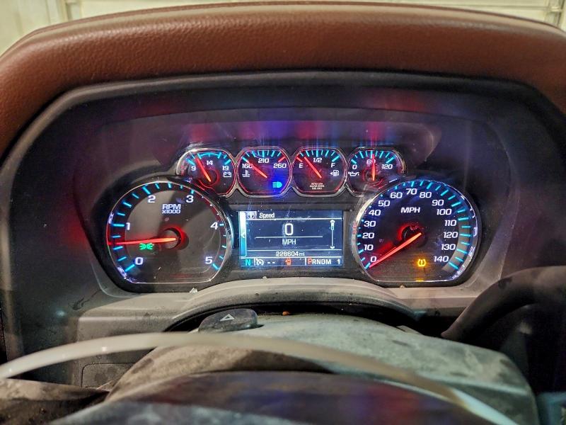Photo 9 from auction – 2015 CHEVROLET SILVERADO with VIN 1GC1KXE88FF526338
